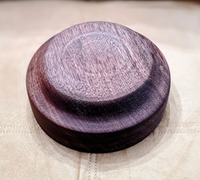 Load image into Gallery viewer, Woody Walnut